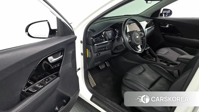 Kia The New Niro id 4224690 из Кореи 31