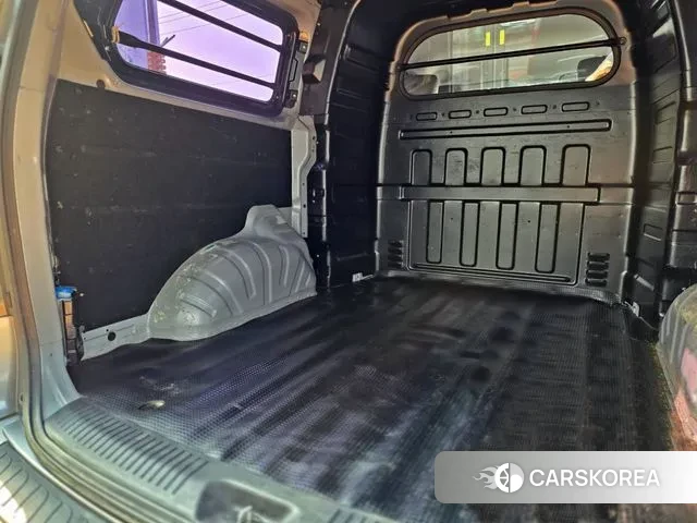 Hyundai The New Grand Starex id 3403308 из Кореи 12