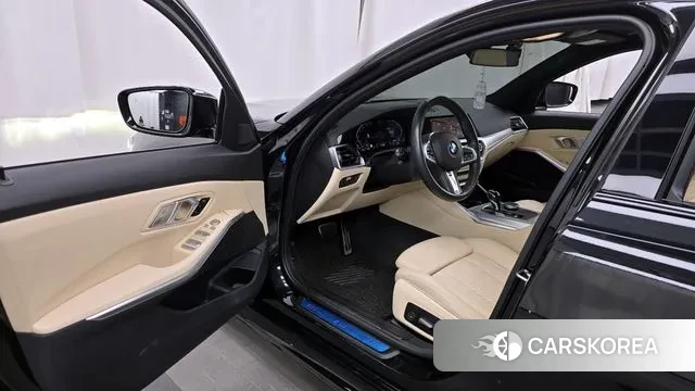 BMW 3 Series (G20) id 2884647 из Кореи 20