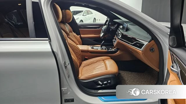 BMW 7 Series (G11) id 3878488 из Кореи 20