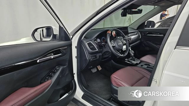 Kia Seltos id 4712163 из Кореи 31