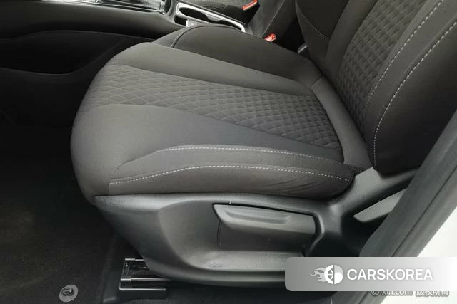Roewe i5 id 4210117 из Китая 24