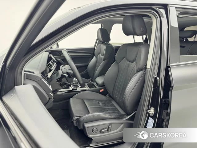 Audi Q5L id 4300066 из Китая 28
