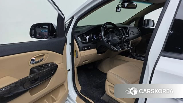 Kia The New Carnival id 3916830 из Кореи 20