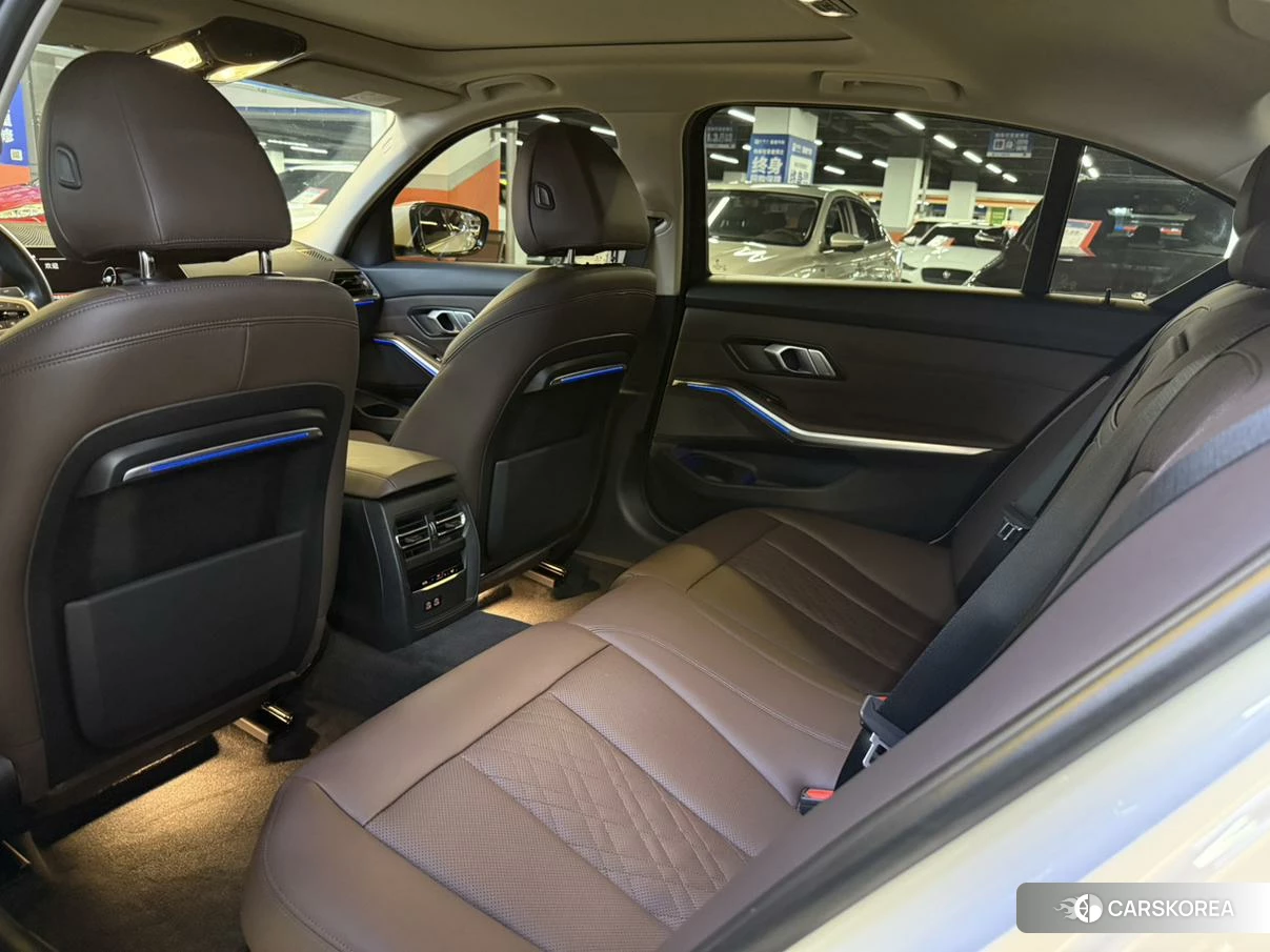 BMW 3 series id 4407186 из Китая 18