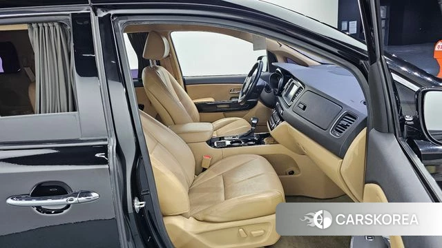 Kia The New Carnival id 3861343 из Кореи 20