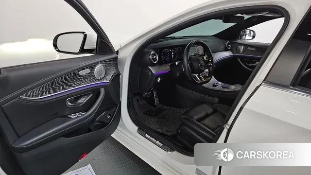 Mercedes-Benz E-Class W213 id 3717805 из Кореи 20
