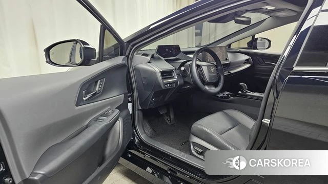 Toyota Prius 5th Generation id 4242936 из Кореи 20