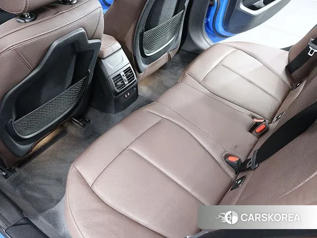 BMW 1 Series (F40) id 3570721 из Кореи 20