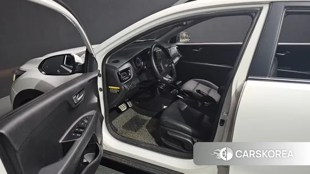 Kia Stonic id 3737125 из Кореи 20