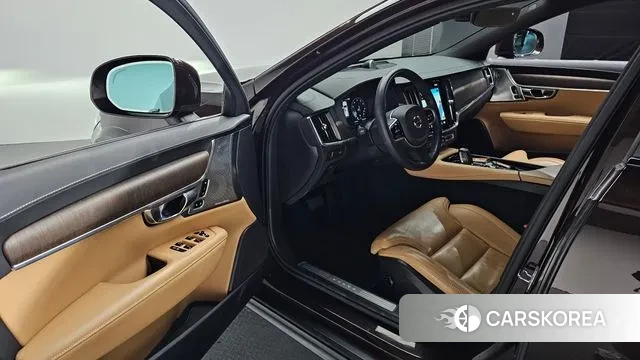 Volvo V90 Cross-Country id 3373949 из Кореи 20