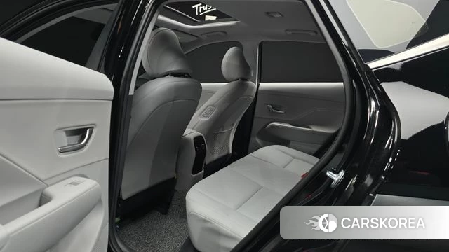 Hyundai Kona (SX2) id 4578836 из Кореи 32
