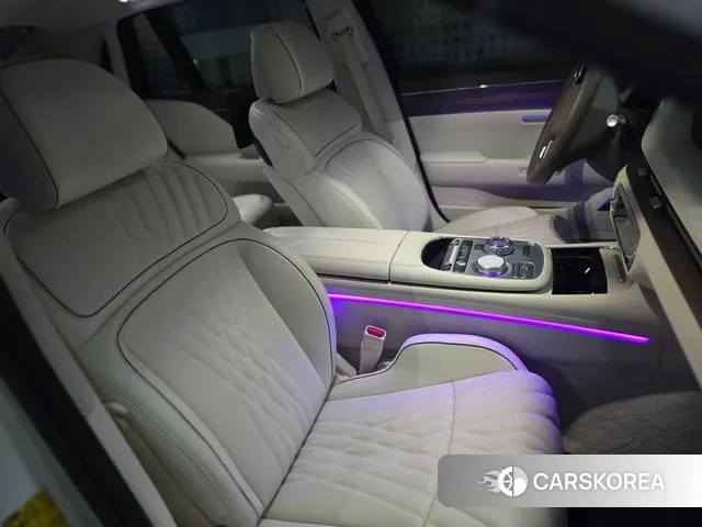 Genesis G90 (RS4) id 3507554 из Кореи 20