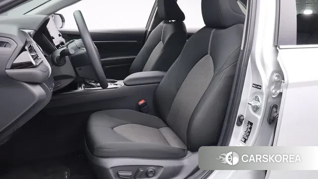 Toyota Camry (XV70) id 3512201 из Кореи 20