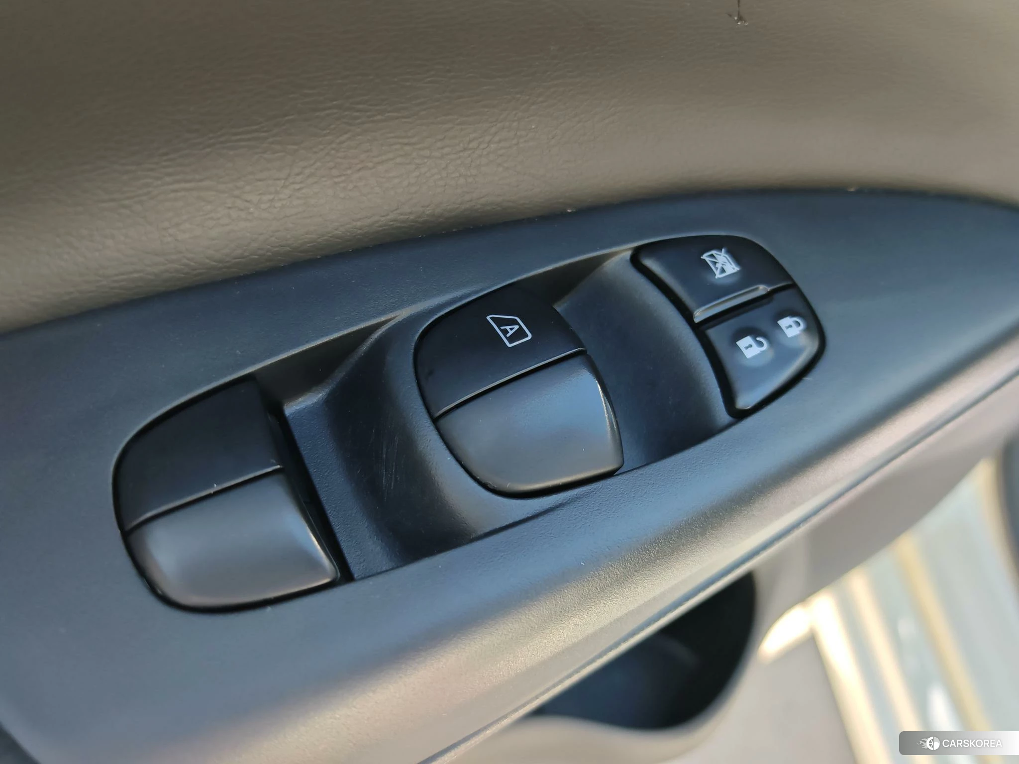 Nissan Sylphy id 4510794 из Китая 16