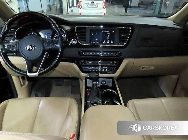 Kia The New Carnival id 4417242 из Кореи 20