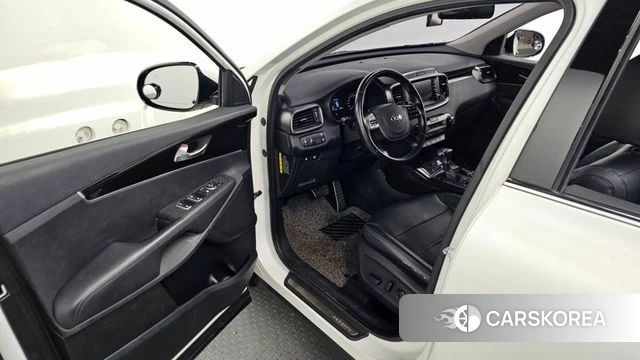 Kia The New Sorento id 4626352 из Кореи 33