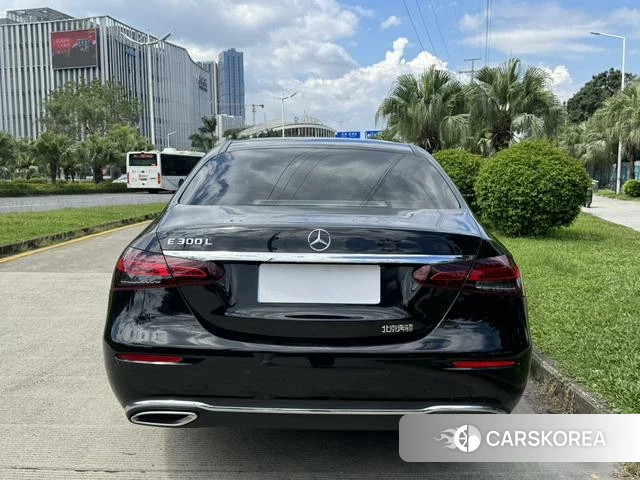 Mercedes-Benz E-class id 4300183 из Китая 22