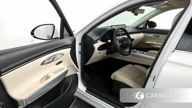 Genesis GV70 id 3891398 из Кореи 21