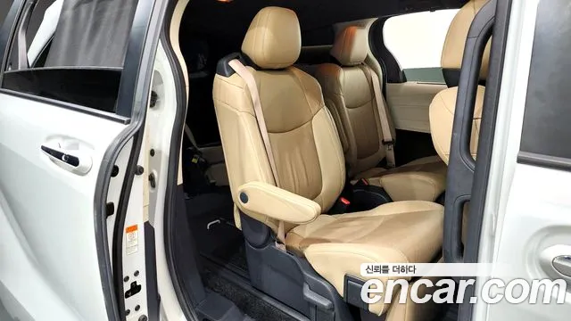 Toyota Sienna 4th Generation id 2724340 из Кореи 20