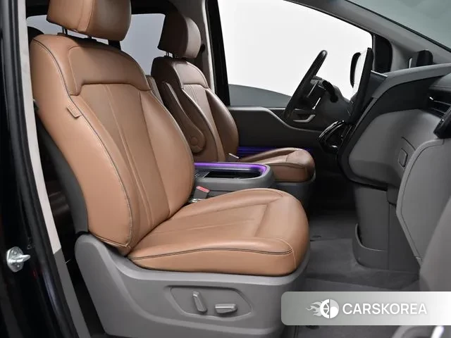 Hyundai Staria id 3339013 из Кореи 19