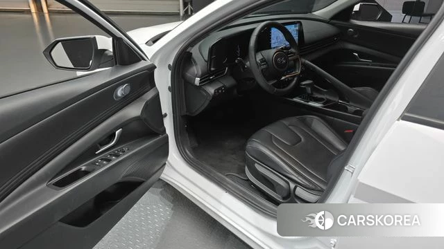 Hyundai Avante Hybrid (CN7) id 4561173 из Кореи 20