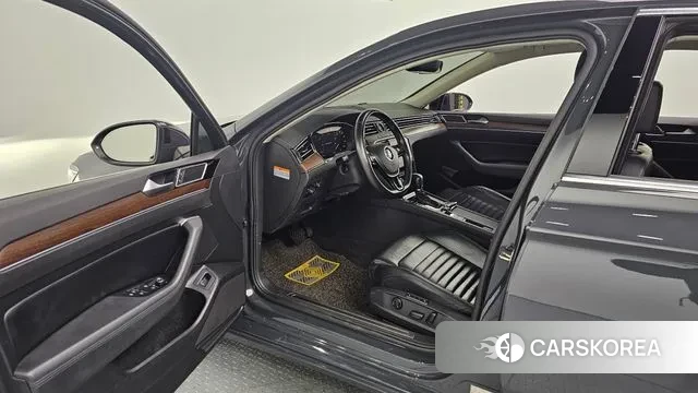 Volkswagen Passat GT (B8) id 3386276 из Кореи 20