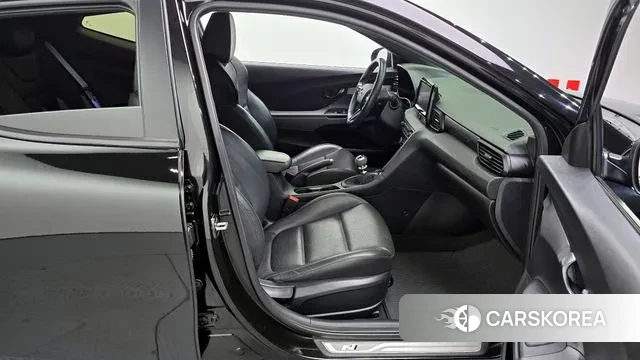 Hyundai Veloster (JS) id 3302822 из Кореи 20