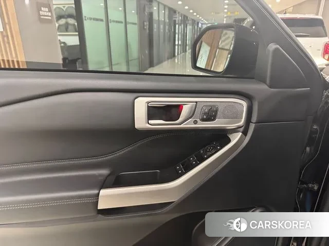 Ford Explorer 6th Generation id 2885039 из Кореи 20