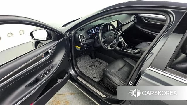 Hyundai Grandeur IG Hybrid id 4552038 из Кореи 32