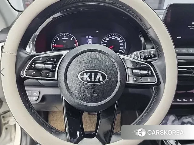 Kia Seltos id 3592317 из Кореи 19
