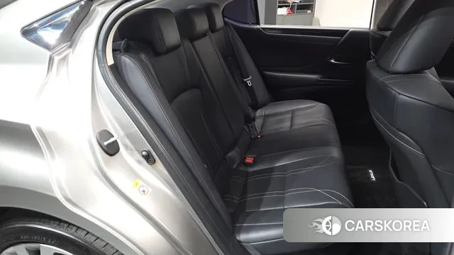 Lexus ES300h 7th generation id 3568422 из Кореи 20