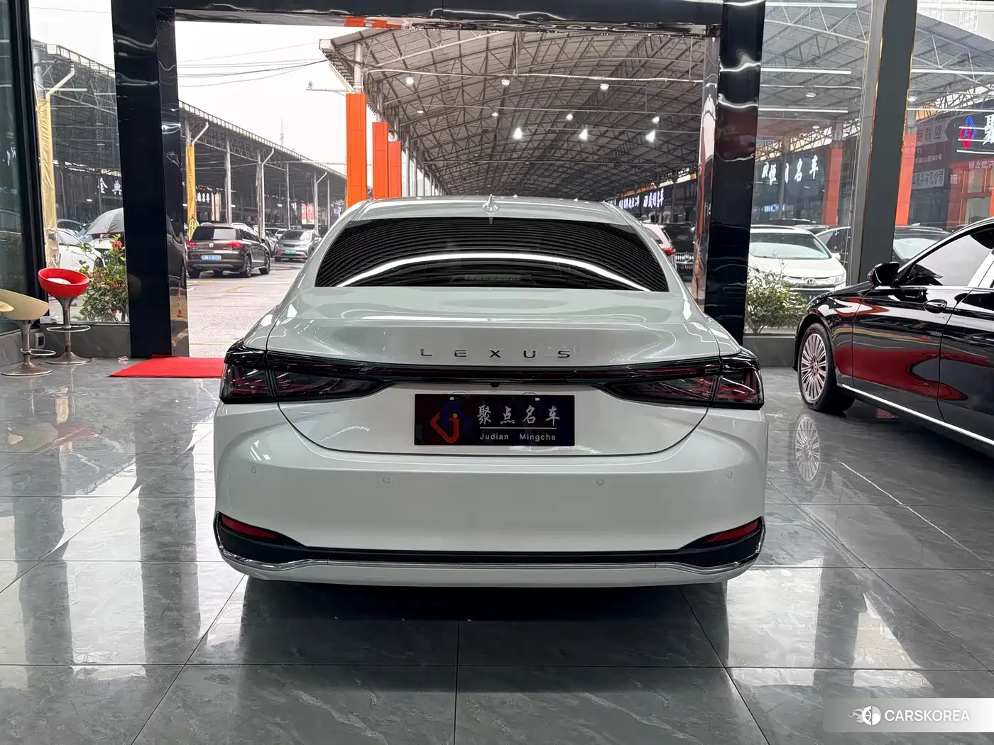 Lexus ES id 4514192 из Китая 15