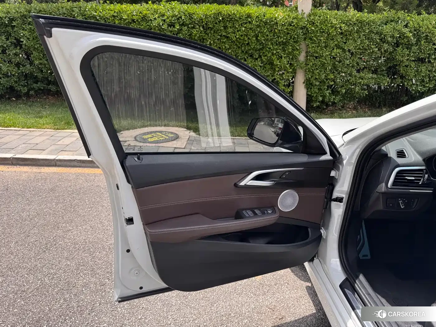 BMW 1 series id 4570602 из Китая 20