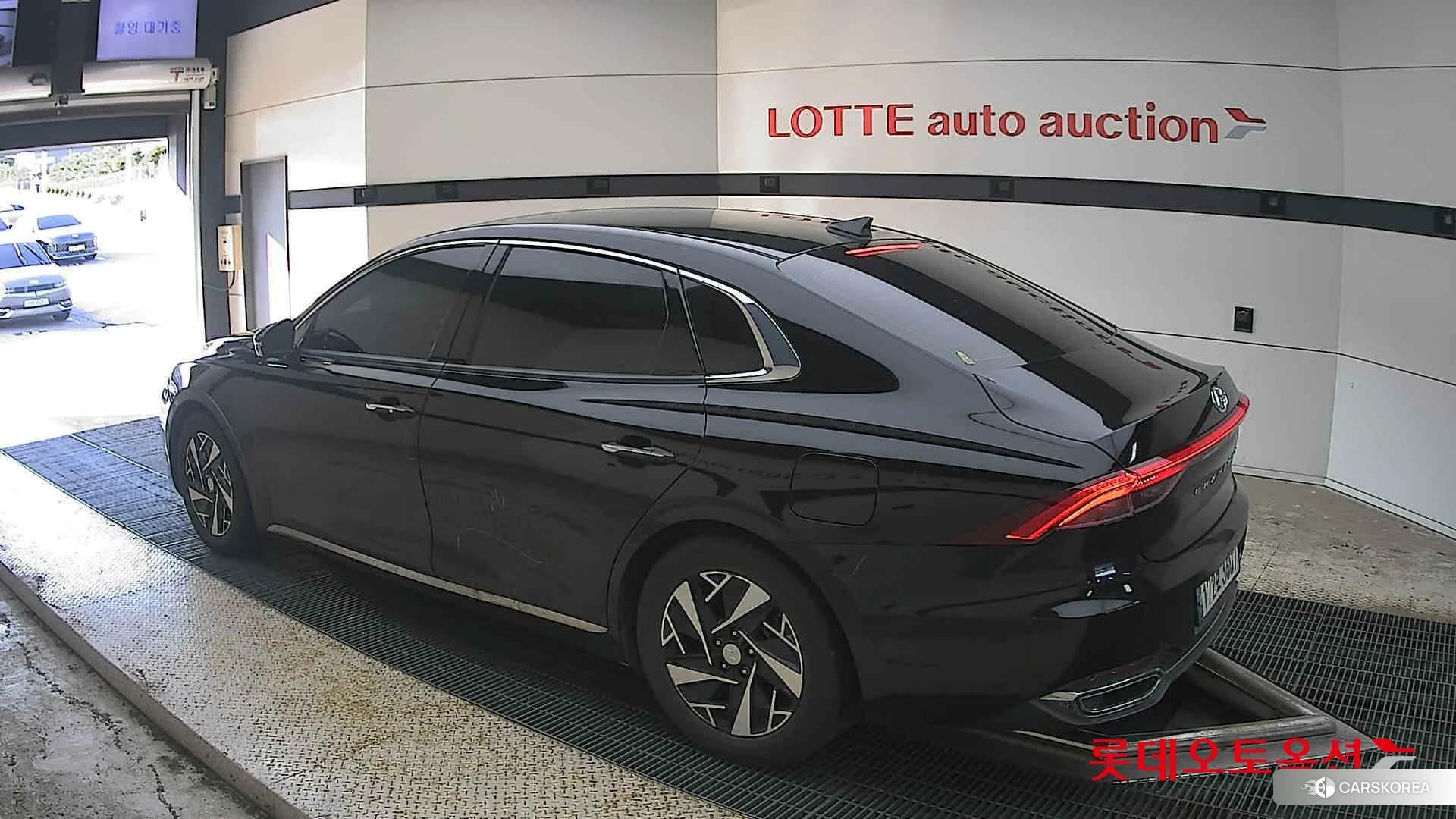 Hyundai Grandeur Hybrid id 4674145 из Кореи 36