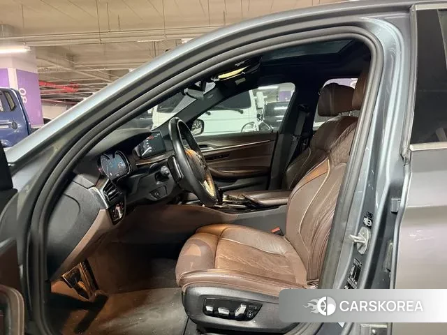 BMW 5 Series (G30) id 3485104 из Кореи 20