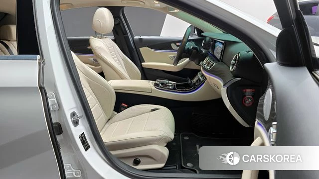 Mercedes-Benz E-Class W213 id 3853415 из Кореи 20