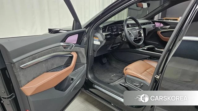 Audi e-Tron id 4330611 из Кореи 20