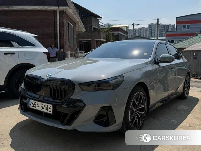 BMW 5 Series (G60) id 4441464 из Кореи 13