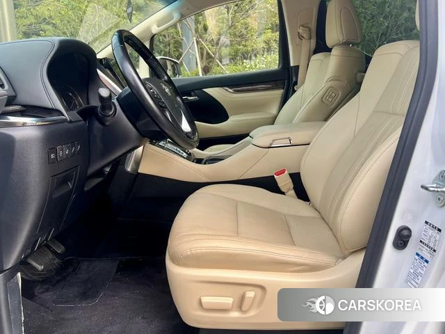 Toyota Elfa id 4278146 из Китая 16