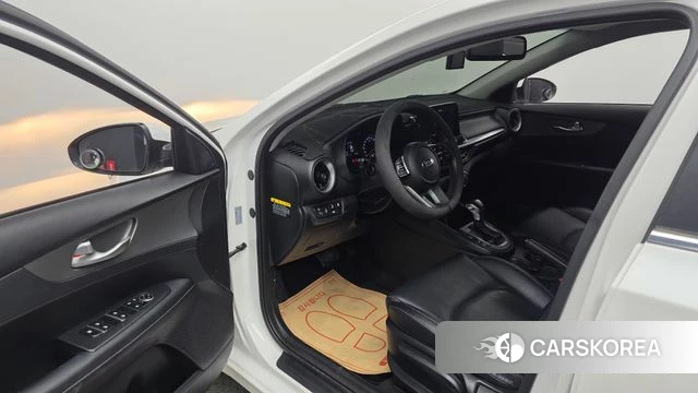 Kia Come New K3 id 4020565 из Кореи 20