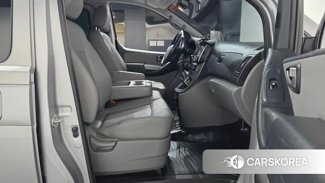 Hyundai The New Grand Starex id 4490833 из Кореи 30