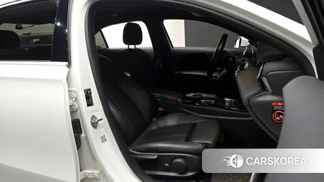 Mercedes-Benz A-Class W177 id 3577748 из Кореи 20