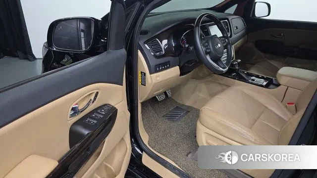 Kia The New Carnival id 3747790 из Кореи 20