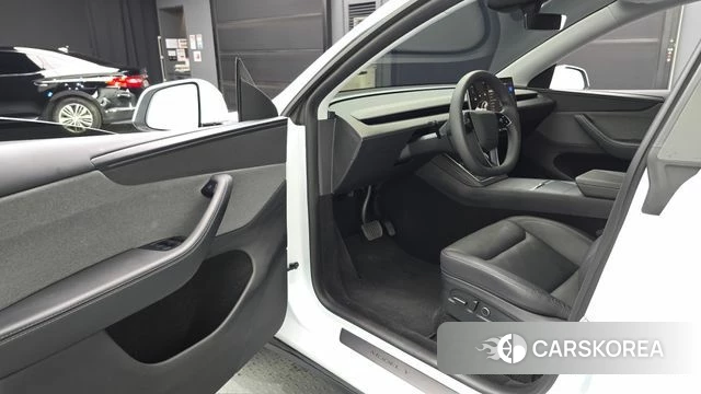 Tesla Model Y id 4602242 из Кореи 33
