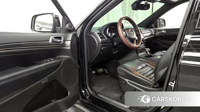 Jeep Grand Cherokee id 3296762 из Кореи 20