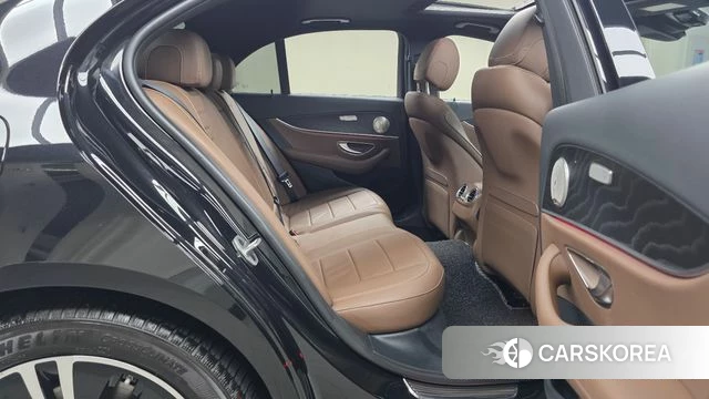 Mercedes-Benz E-Class W213 id 4646480 из Кореи 30