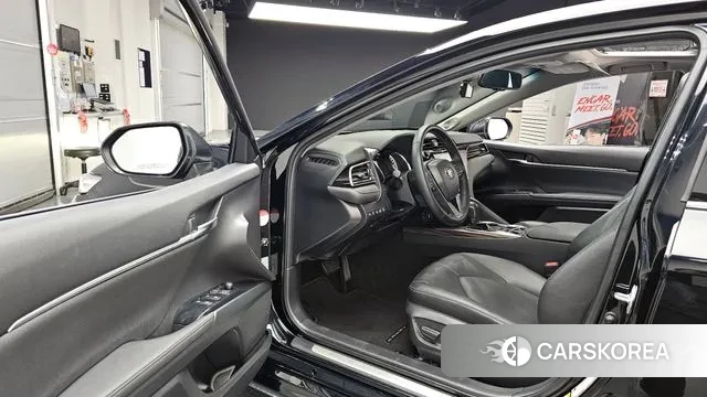 Toyota Camry (XV70) id 3709253 из Кореи 20