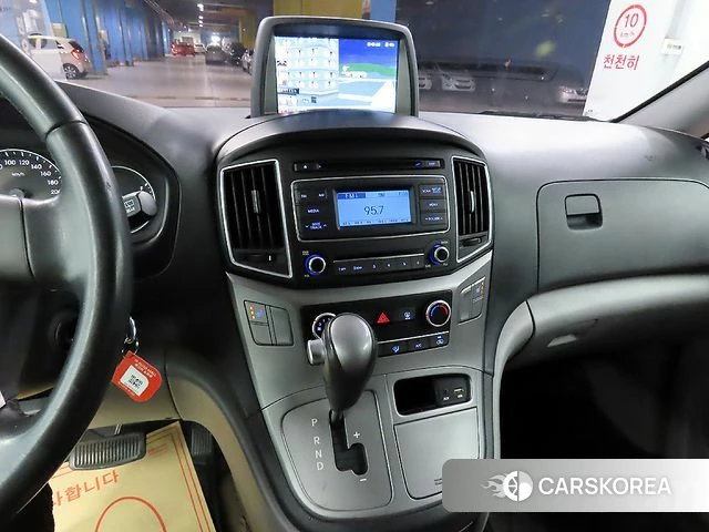 Hyundai The New Grand Starex id 3886625 из Кореи 19