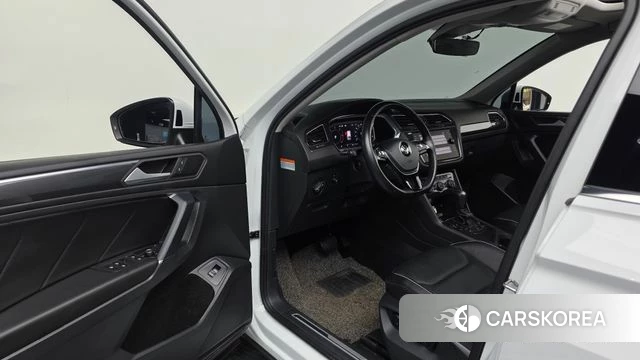 Volkswagen Tiguan Allspace id 4250462 из Кореи 33